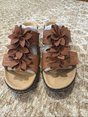 Clarks Brown Floral Strap Slide Sandals